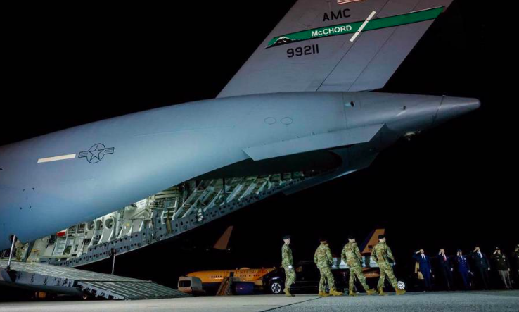 Senator AS Sebut Ratusan Tentara AS akan Tewas Bila Trump  Invasi Darat ke Iran